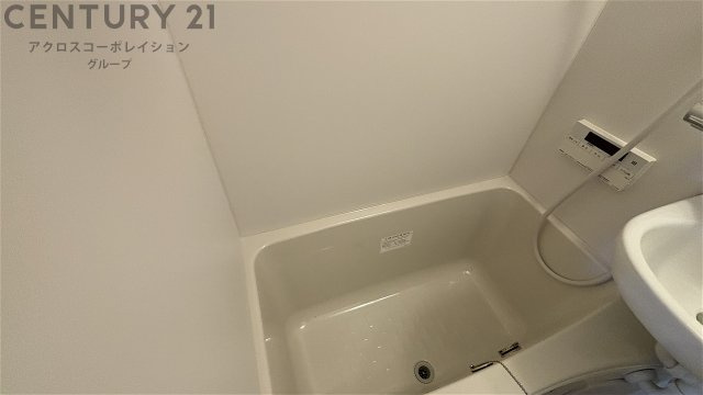 シンプルで機能的なユニットバス☆