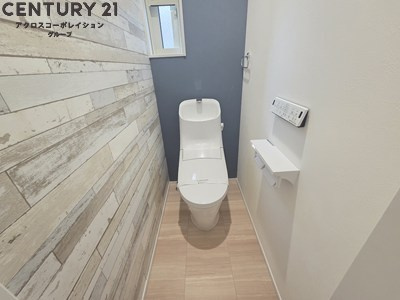 ゆったりとした空間のトイレです
