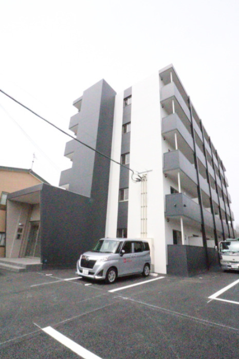 熊本市中央区本荘５丁目の賃貸マンションの外観