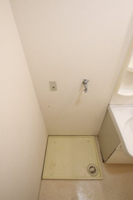 【設備】 | ラポール百舌鳥 | 室内洗濯機置場
