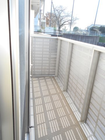 プレミアムリコス　弐号館のバルコニー