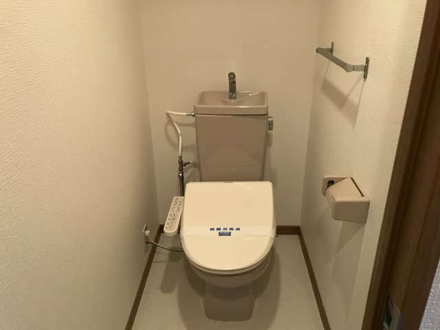 オーデブラン博多南のトイレ|シンプルで使いやすいトイレです