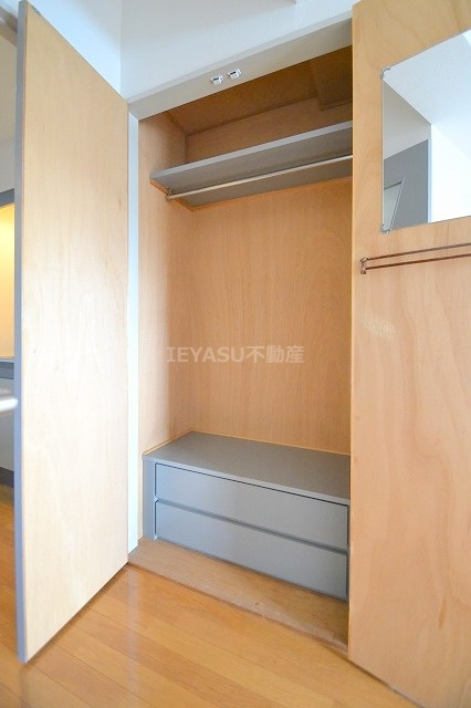 ユーアイビル西観音の収納|反転写真になります