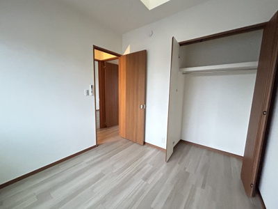 【洋室】 | ベルリードF・千原