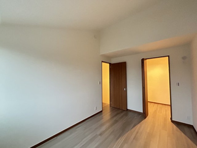 【洋室】 | ベルリードF・千原