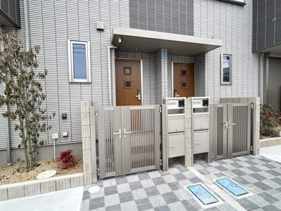 【エントランス】 | ベルリードF・千原