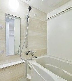 RELUXIA 亀戸EASTの居間・リビング