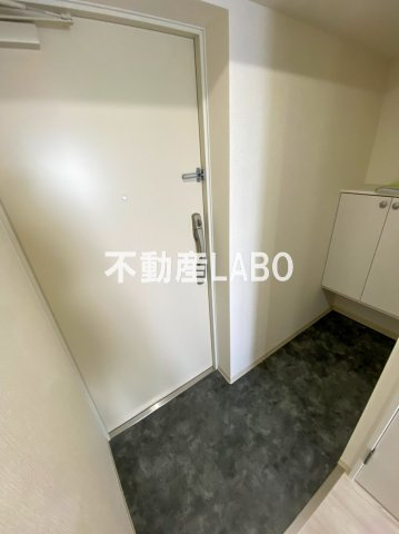 Vita弁天町の玄関