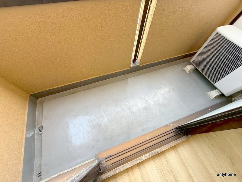 プレミール北堀江　仲介手数料無料のバルコニー