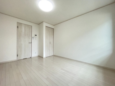 【洋室】 | インフィニティ ハイツ