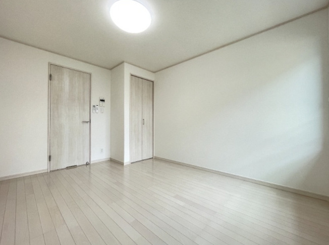 【洋室】 | インフィニティ ハイツ