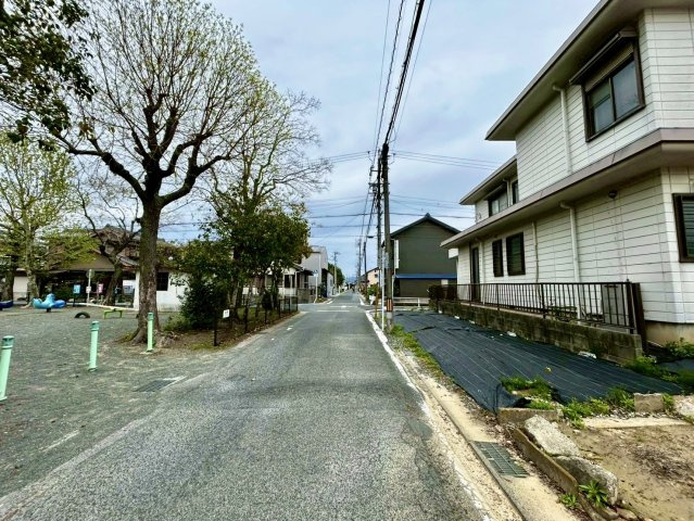 売地　豊橋市馬見塚町222番1の周辺|北側前面道路