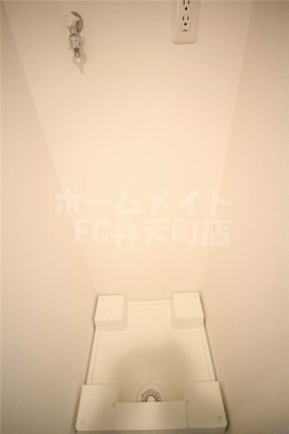 【設備】 | ワールドアイ大阪ドームシティ | 室内洗濯置き場です