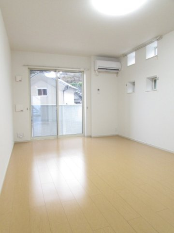 ＳＴＯＮＥＳ錦町の居間・リビング|ゆったり過ごせるリビングです