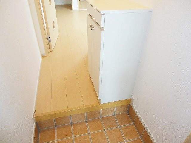ヴィラ　ジャローネの玄関|シンプルで使いやすい玄関です
