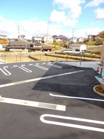 あじさい壱番館の駐車場|駐車場です