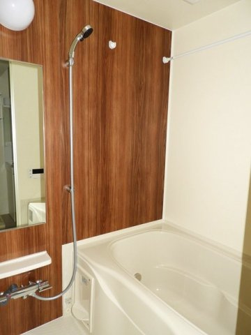 コンテⅢ　祇園の浴室|きれいなお風呂です