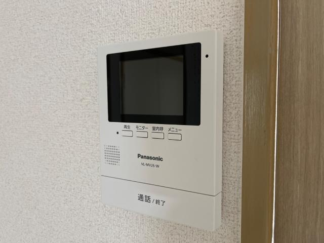 コンフォール東野Ⅱ番館の内装|カメラ付インターホン