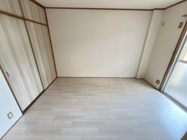 コンフォール東野Ⅱ番館の内装|洋室