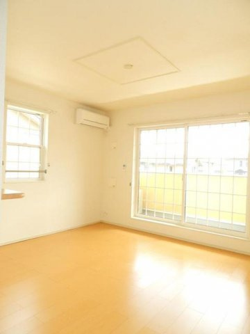 ウエストヒルズⅡの居間・リビング|おしゃれなリビングです