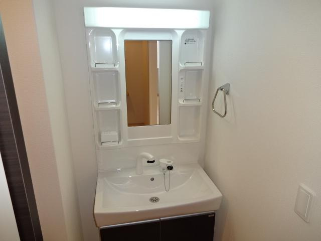 サンパレスの洗面所|洗髪洗面化粧台