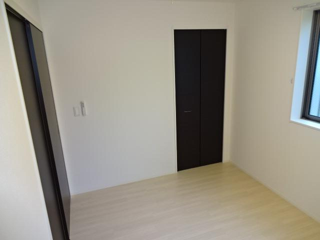 サンパレスの内装|洋室