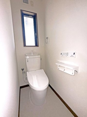 【トイレ】 | 三重郡菰野町大字福村　4SLDK