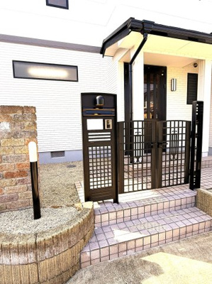 【玄関】 | 三重郡菰野町大字福村　4SLDK