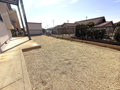 【庭】 | 三重郡菰野町大字福村　4SLDK