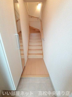 【玄関】 | アルコバレーノⅠ