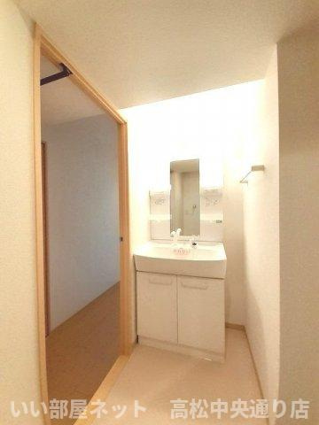 【洗面所】 | ディアコート　木太