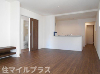 【居間・リビング】 | 郡山市亀田2丁目新築一戸建て3棟 | おしゃれなリビングです