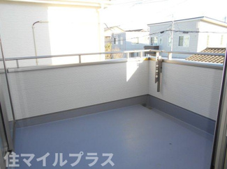 【バルコニー】 | 郡山市亀田2丁目新築一戸建て3棟 | 落ち着いた時間を過ごせるバルコニーです
