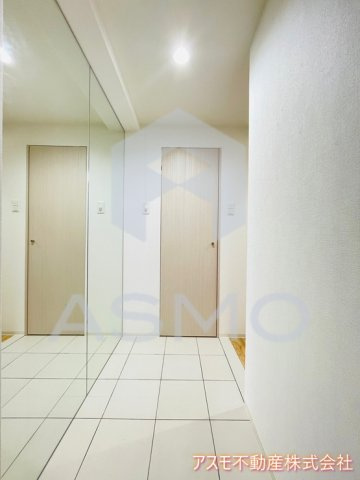 【玄関】 | W.O.B.KYOBASHI