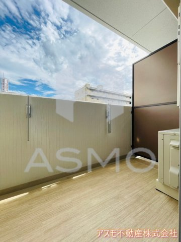 【バルコニー】 | W.O.B.KYOBASHI