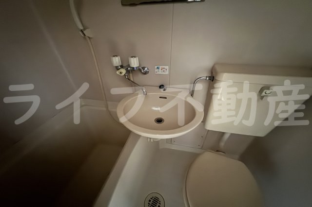 CASA八戸ノ里の洗面所|広い洗面スペース
