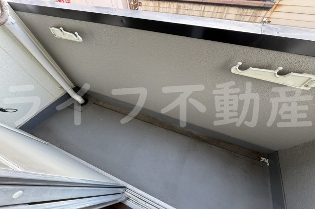 CASA八戸ノ里のバルコニー|お洗濯にも便利なバルコニー付き