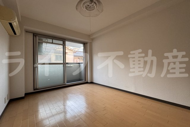 CASA八戸ノ里の洋室|洋室です