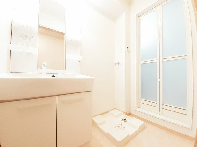 カーサ・セレーノＢの洗面所