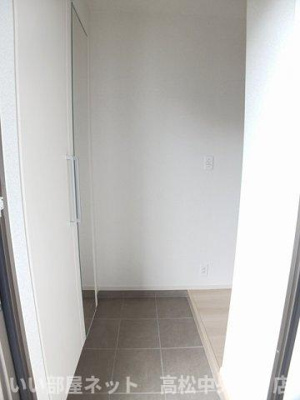 【玄関】 | ララ・オハナ　Ⅱ