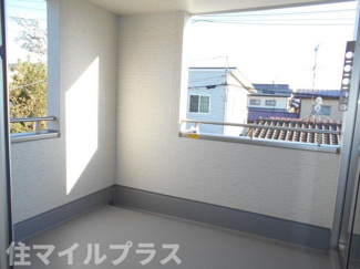 【バルコニー】 | 郡山市亀田2丁目新築一戸建て3棟 | 開放的で明るい空間を演出してくれるバルコニーです