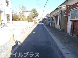 【前面道路含む現地写真】 | 郡山市亀田2丁目新築一戸建て3棟 | 前面道路含む現地写真です