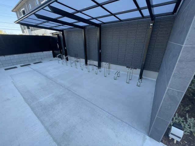 アノイエ　東棟のロビー