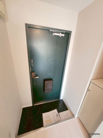 マンションセレーネ　仲介手数料無料の玄関