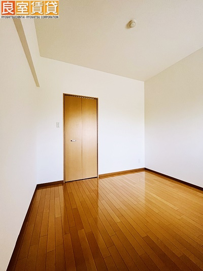 【寝室】 | モラリエ金山