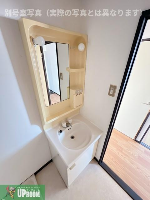 アベニューY.A.Nの洗面所