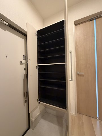 【玄関】 | NISHIKAWA