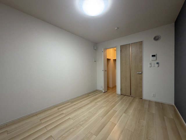 【洋室】 | NISHIKAWA