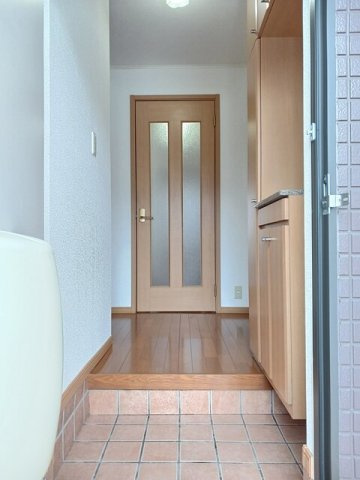 セレーノＢの玄関