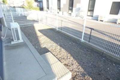 【庭】 | オーキッドコート　D棟